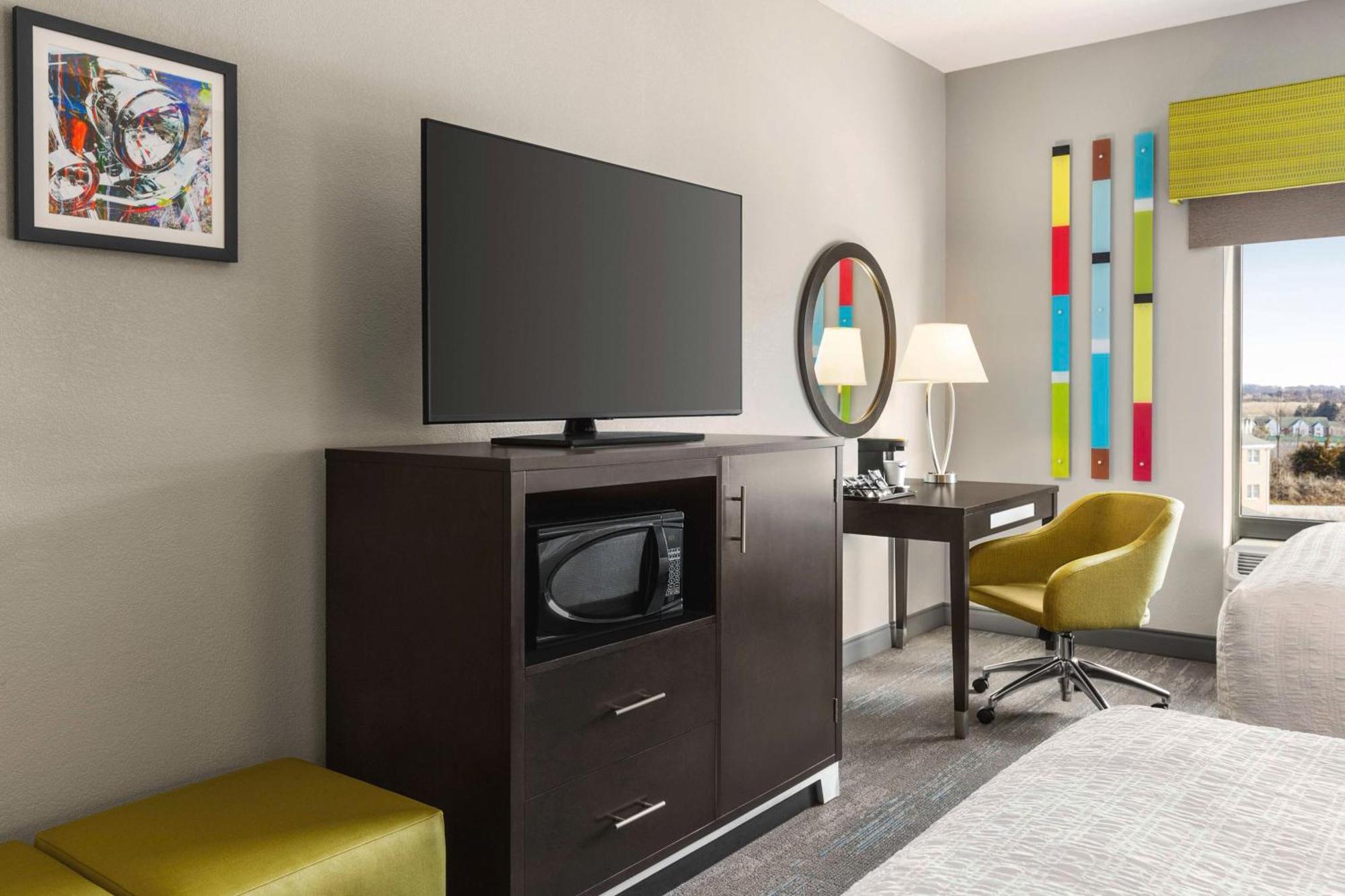 Hotel Hampton & South